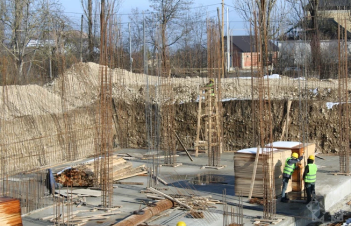 Şəhid ailələri və Qarabağ müharibəsi əlilləri üçün iki çoxmənzilli yaşayış binası inşa olunur 