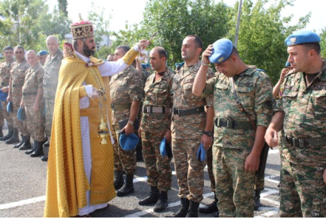 Ermənistan ordusunda Keşişlərdən imtina etdi 