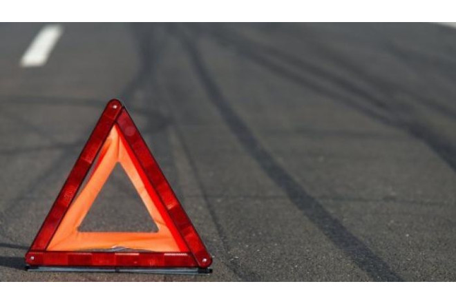 Yük maşını piyadanı vurdu 