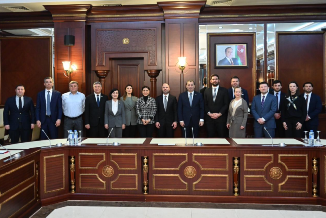 Azərbaycan-ABŞ nümayəndələri MM-də müzakirə apardı - Fotolar