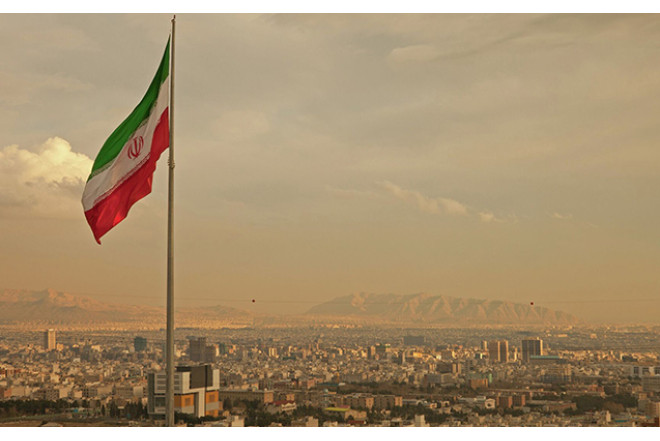 İran hərbi təlimlərə başladı 