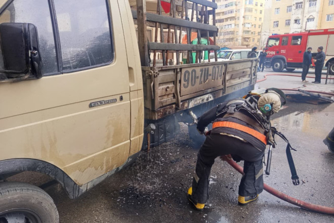 Sumqayıtda “Qazel” yandı - VİDEO