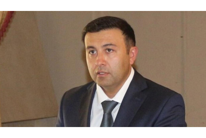 İcra başçısını təhqir edən şəxs həbs olundu 