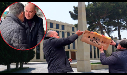 İcra başçısı reyd zamanı məşhurlaşan məmurun vəzifəsini itirdi 