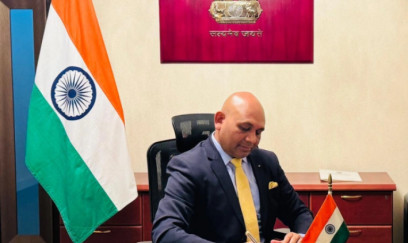 Hindistanın Azərbaycandakı yeni səfiri Bakıya gəlib 