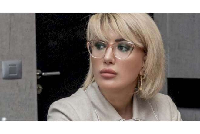 Günel Gözəlova yayılan məlumatı təkzib etdi: "Bu çox ayıb və jurnalistikaya zidd addımdır"-FOTO