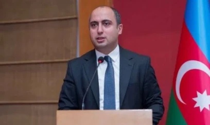 Nazir direktoru işdən çıxardı 