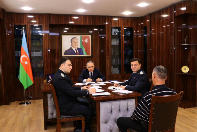 Baş prokuror vətəndaşları qəbul etdi - Tapşırıqlar verdi