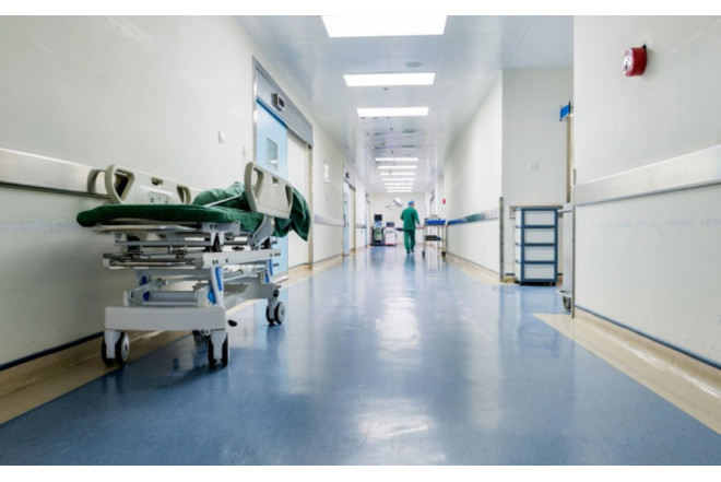 Əmisi tərəfindən baltalanan yeniyetmənin son vəziyyəti açıqlandı 