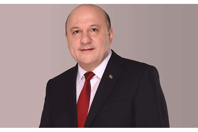 Keçmiş deputat vəkilinin verdiyi kassasiya şikayətini geri götürdü 