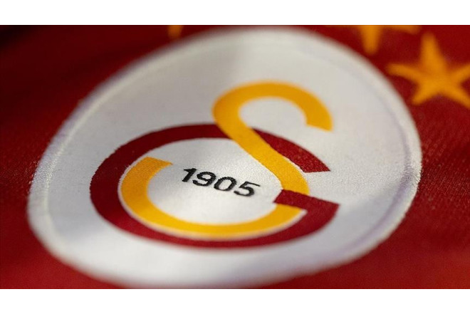 "Qalatasaray" yeni transferi ilə razılaşma əldə etdi 