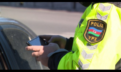 Sürücülərə XƏBƏRDARLIQ: 100 manat CƏRİMƏ OLUNA BİLƏRSİZ