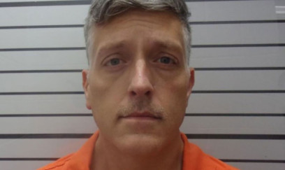 189 insanın meyitini evində gizlətdi - ABŞ-də dəhşət