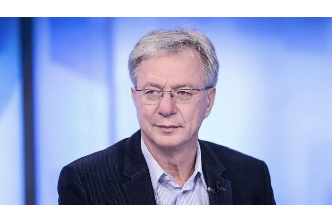 Rusiyalı milyarderin keçmiş arvadı intihar etdi 