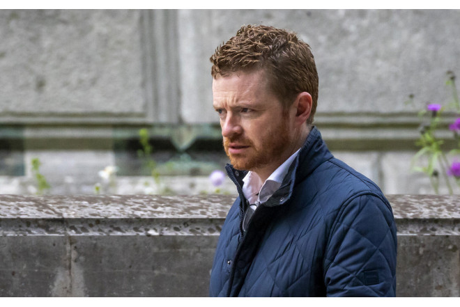 “Epşteyn qalmaqalı”na görə vəzifəsini itirdi 