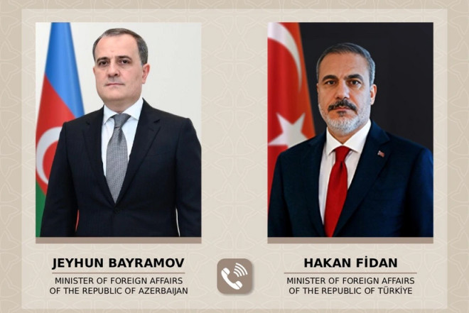 Ceyhun Bayramov Hakan Fidanla ikitərəfli və regional məsələləri müzakirə edib 