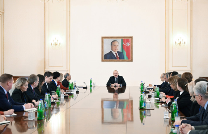 Prezident İlham Əliyev ABŞ Ticarət Palatasının nümayəndə heyətini qəbul edib 