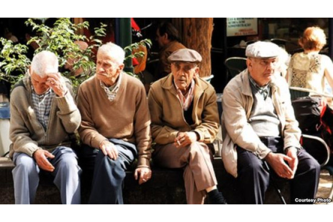 BU ÖLKƏDƏ PENSİYA YAŞI ARTMAYACAQ 