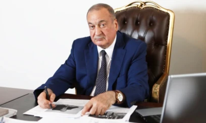 Həm deputatdır, həm rektor, həm də komissiya sədri: Eldar Quliyev...