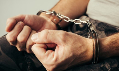 Təqaüdçülərin puluna qənim kəsilmiş şəxs saxlanıldı FOTO