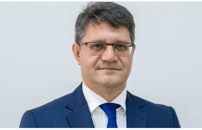 Ekologiya və təbii sərvətlər naziri o oldu 