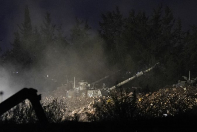 İran İsfahan nüvə kompleksində tunel girişlərini bağla 