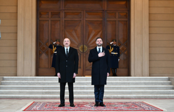 Bakıda ABŞ-ın Vitse-prezidentinin rəsmi qarşılanma mərasimi olub 