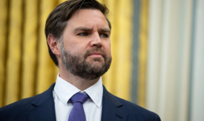 ABŞ Vitse-prezidenti və həyat yoldaşı Şəhidlər xiyabanını ziyarət ediblər 