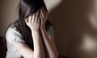 16 yaşlı qıznan yazışan bələdiyyə sədri vəzifəsindən uzaqlaşdırıldı 