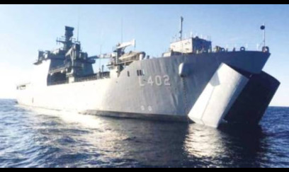 Türkiyə hərbi gəmilərini Somaliyə göndərib 