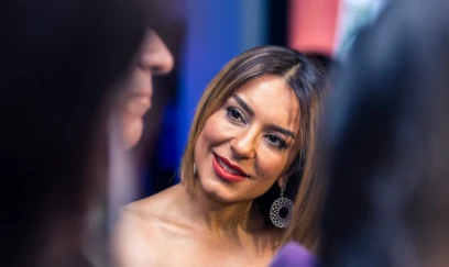 İşıqlar altında bir ulduz - Tünzalə Ağayeva yeni fotosessiyanı TƏQDİM ETDİ