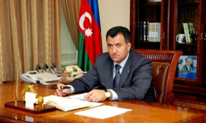 Abdin Fərzəliyev, o müqəddəsliyə toxunma! Video