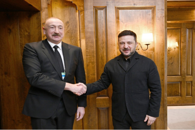 Prezident İlham Əliyevin Münxendə Ukrayna Prezidenti Volodimir Zelenski ilə görüşü olub 