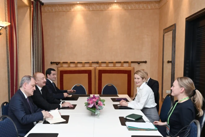 İlham Əliyev Münhendə Kaya Kallas ilə görüşüb 