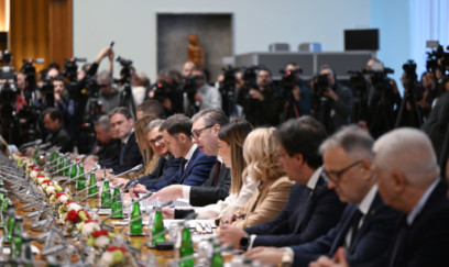 Vuçiç Azərbaycana GƏLƏCƏK