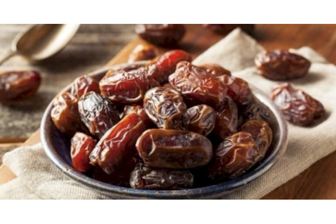 İftarın sevimlisi xurma təhlükəlidir — Həkim açıqladı