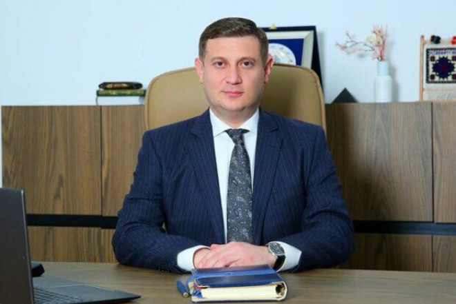 Vüqar Qurbanovu əvəzləyəcək şəxs kimdir? 