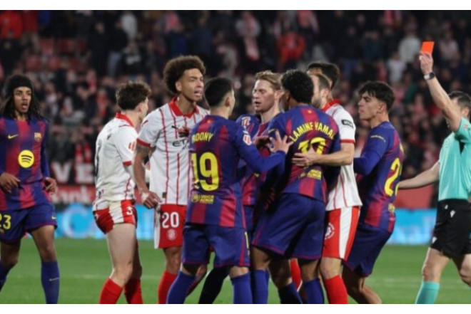 Barselonanın oyununa görə VAR-ın baş hakimi cəzalandırdıldı 