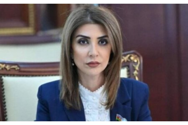 Günay Ağamalı köməkçisini döydürüb? 