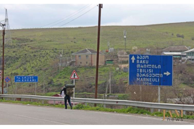 Alman gənc ailəsi ilə mübahisə edib “səyahət”ə çıxdı - Qazaxda həbs olundu