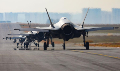 ABŞ Yaxın Şərqə böyük hərbi aviasiya qüvvəsi göndərdi 