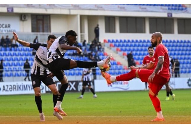 “Karvan-Yevlax” “Araz Naxçıvan”a qarşı 