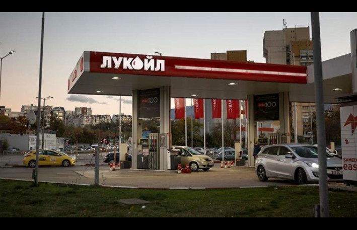 “Lukoil” Bakıdakı YDM-lərini satıb? 