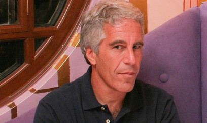 KİV: Epşteynin vacib məlumatları gizlətdiyi anbarlar üzə çıxdı 