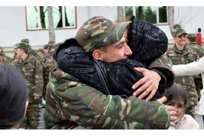 Əsgər valideyinlərinə şad xəbər! -  Prezident sərəncam imzaladı 