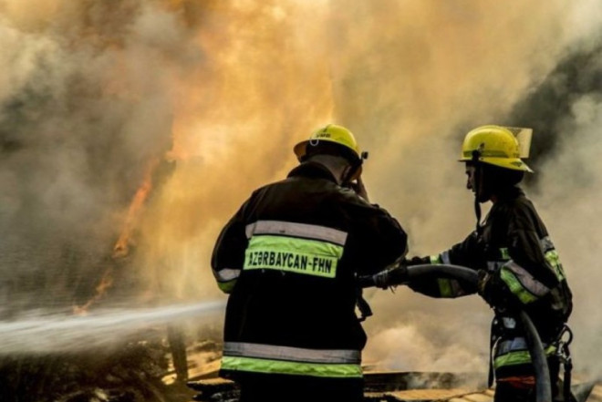 Səhər saatlarında Bakıda obyektdə partlayış oldu VİDEO