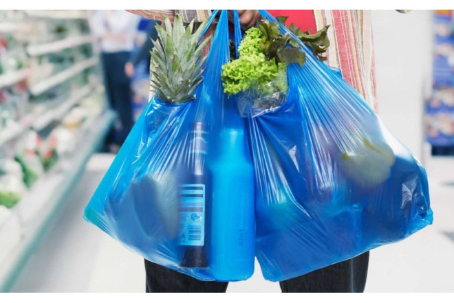 Marketlərdə polietilen torbalar yenidən BAHALAŞDI - FOTOFAKT
