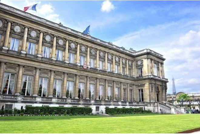 Fransa ABŞ səfirini cəzalandırdı 