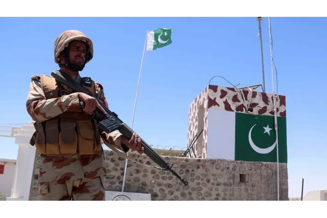 Pakistan-Əfqanıstan sərhədində silahlı toqquşma baş verib 