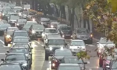 Tıxacların tək səbəbi- REPLİKA